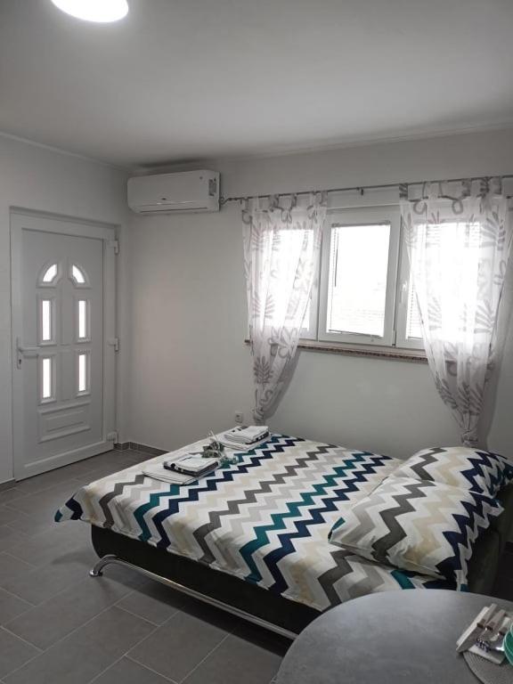 Apartamento Studio Apartman Maria Kaštela Exterior foto